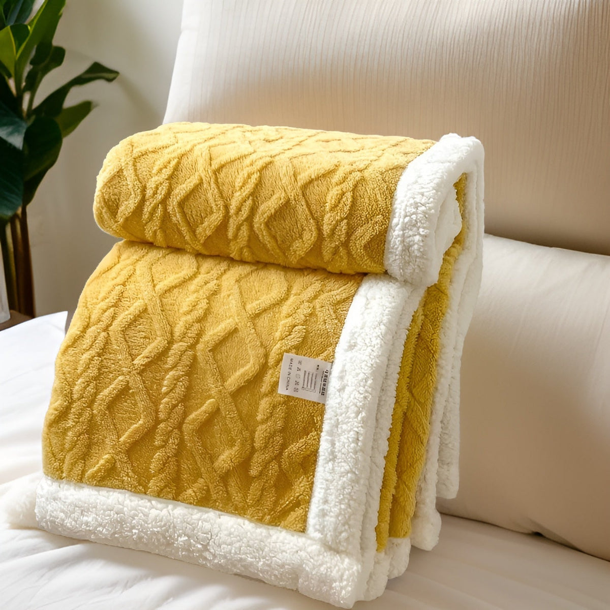 Double-Sided Fleece Blanket — Ultra-Soft Luxury Winter Throw 14
