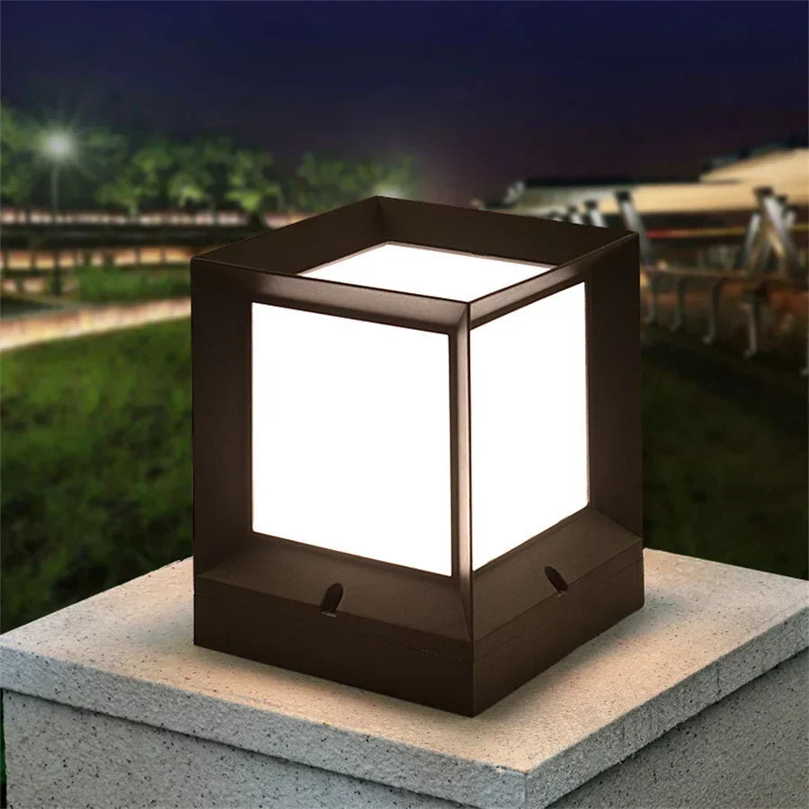 Modern Outdoor Pillar Light — Black Frame LED Gate Lamp 1