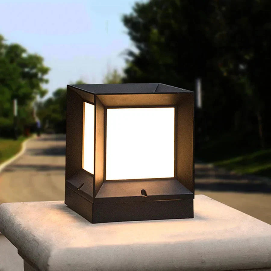 Modern Outdoor Pillar Light — Black Frame LED Gate Lamp 3