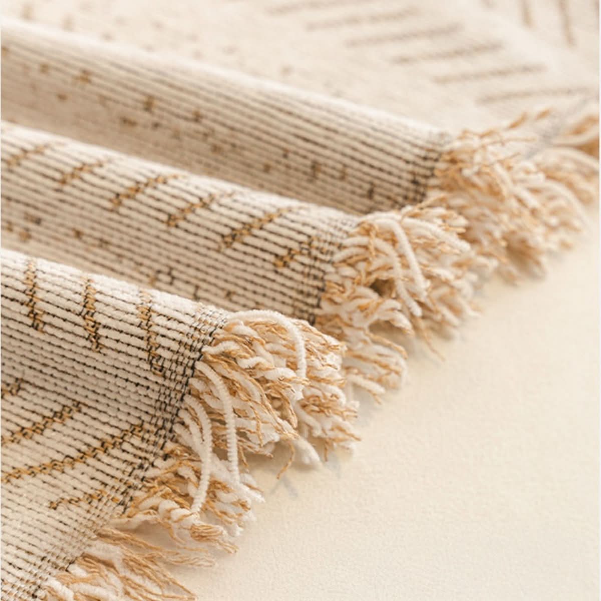 Chenille Sofa Cover — Scratch-Resistant & Machine Washable 4