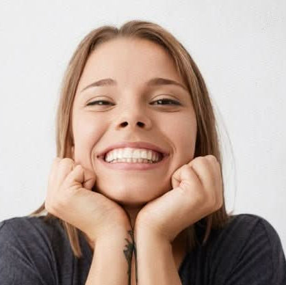 Adjustable White Dental Veneer Prosthesis — Reusable Smile 3