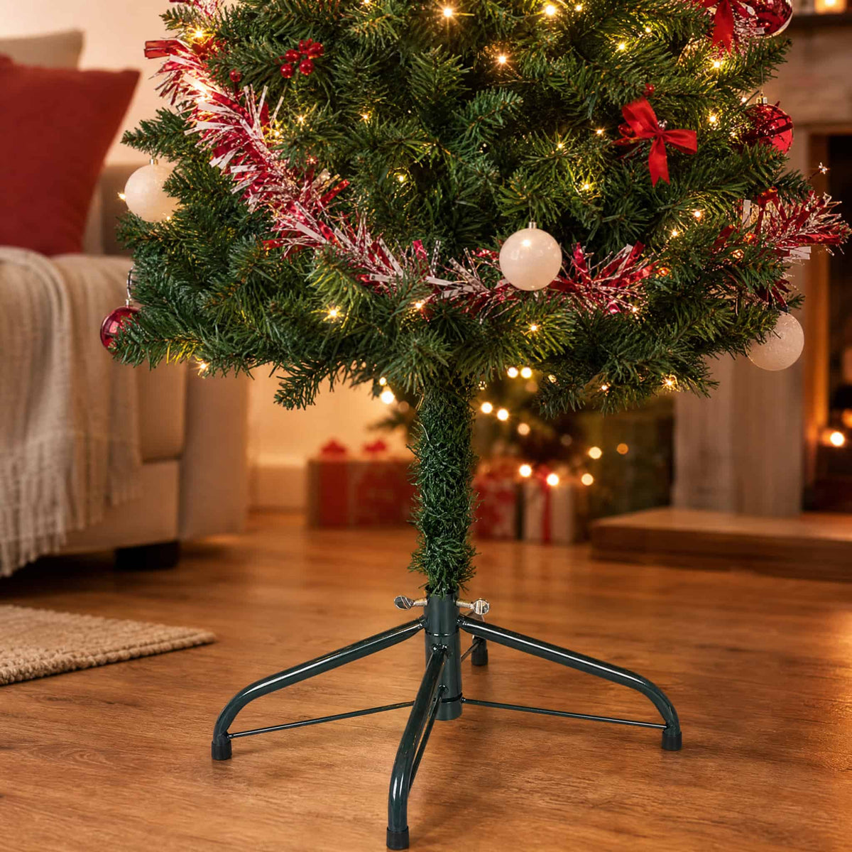 Metal Cross Christmas Tree Stand with Thumb Screws 2