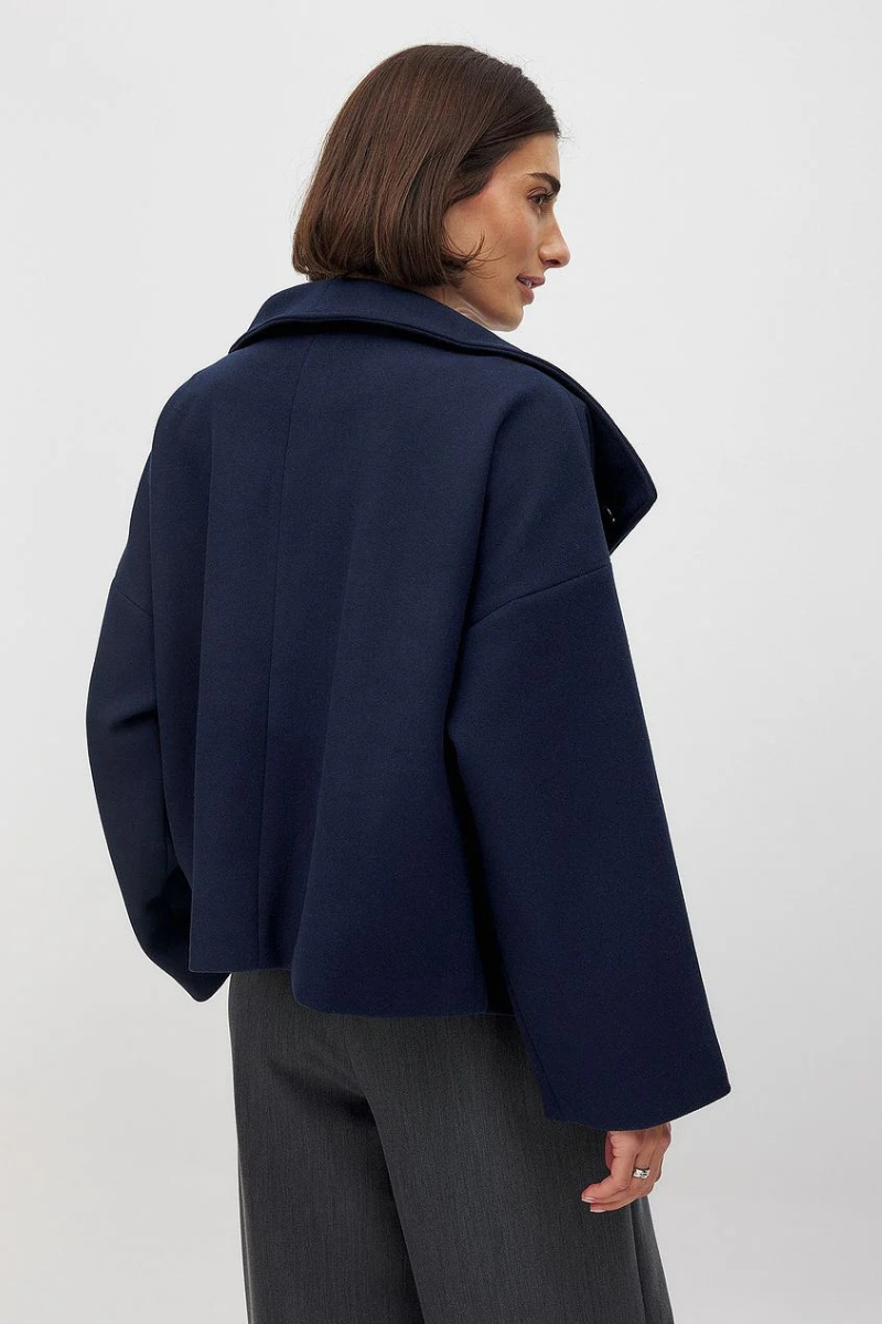 Women's Vintage Double-Breasted Short Coat — Classic Fit 7