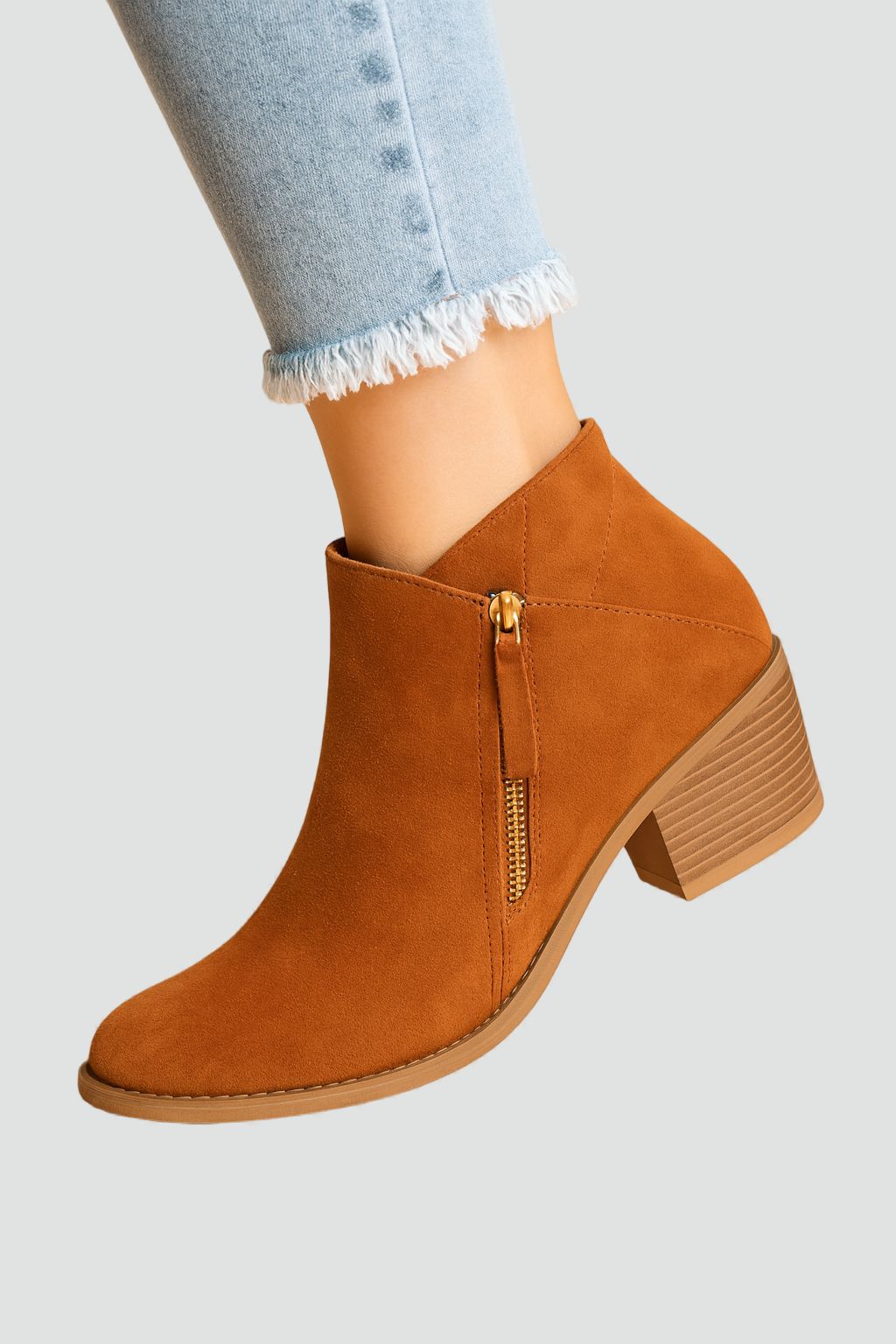 Women's Block Heel Ankle Boots — Pointed Toe Side Zip 11