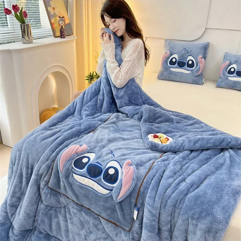 Pillowen Convertible Blanket — Foldable Blanket-to-Pillow Fleece 9