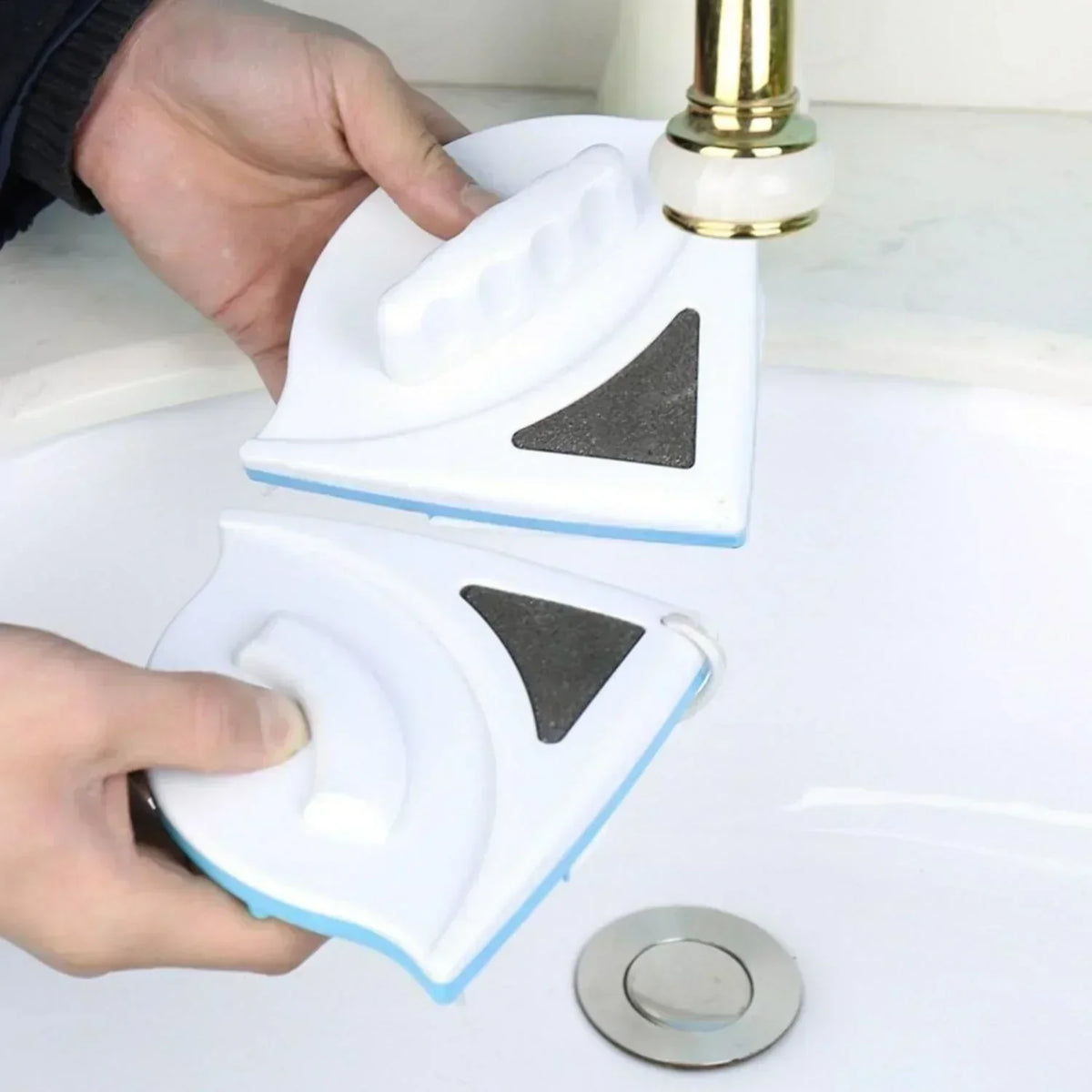 Magnetic Double-Sided Window Cleaner — Streak-Free, No Ladder 10