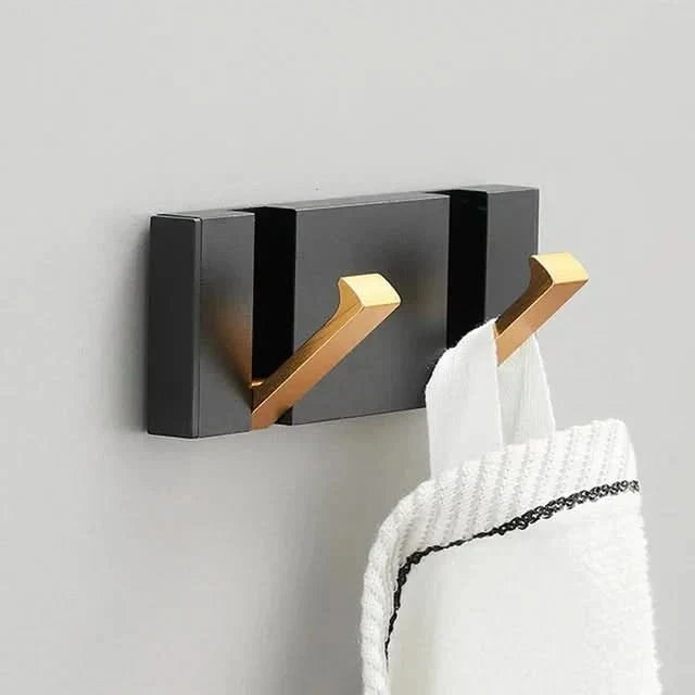 Foldable Wall Hook Rail — Aluminium, 2–6 Hooks, Gold or Black 1