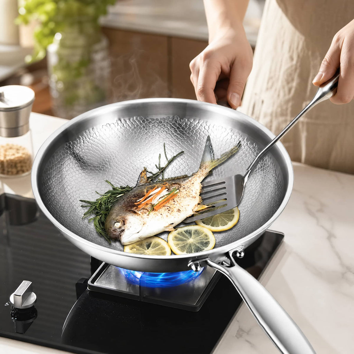 Hammered Titanium Frying Pan — Natural Non-Stick with Glass Lid 2